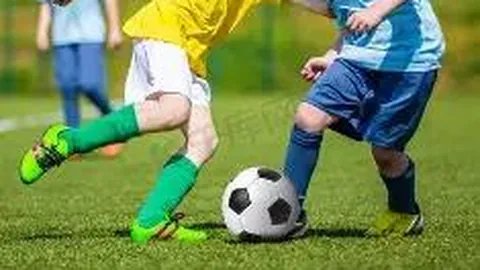 篮球防守背勾技巧解析：高效应对，由守转攻，铸就卓越防守者