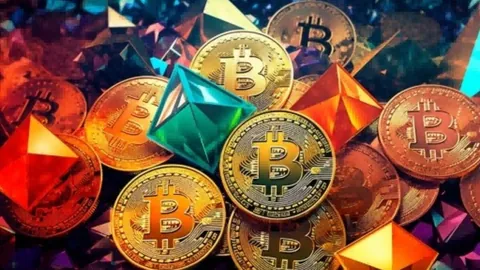 刘丹分享杨幂女儿温馨瞬间 母亲节画作赠祖母